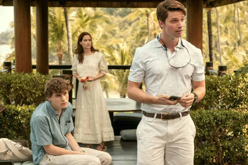 Patrick Schwarzenegger em The White Lotus.