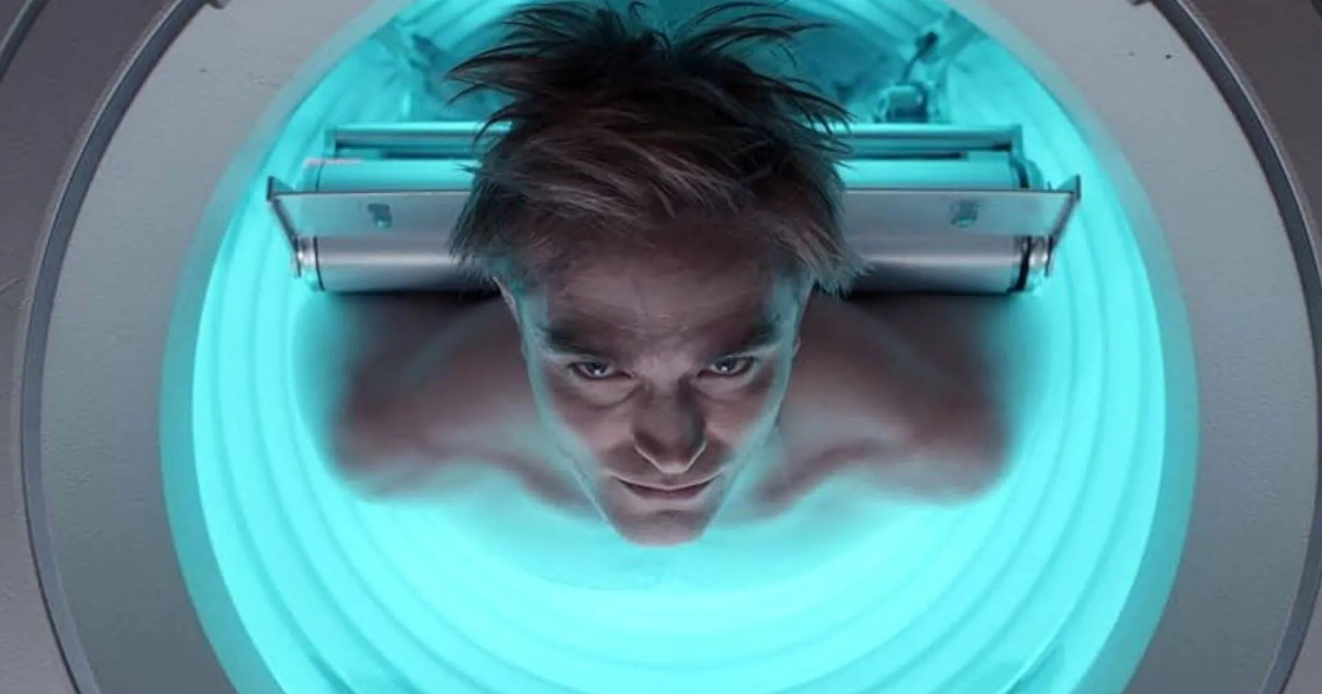 Robert Pattinson em mickey 17