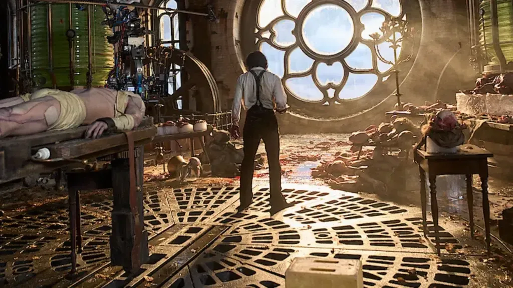 Viktor Frankenstein, Oscar Isaac.