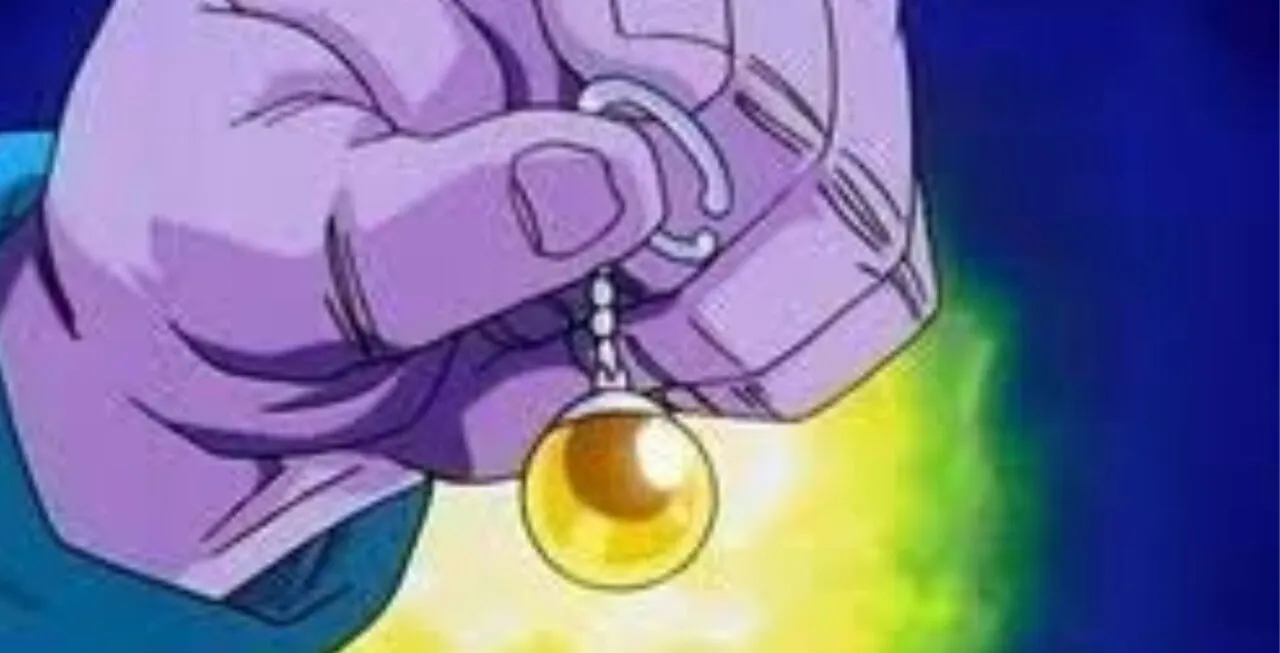 Kaioshin segurando Brincos Potara