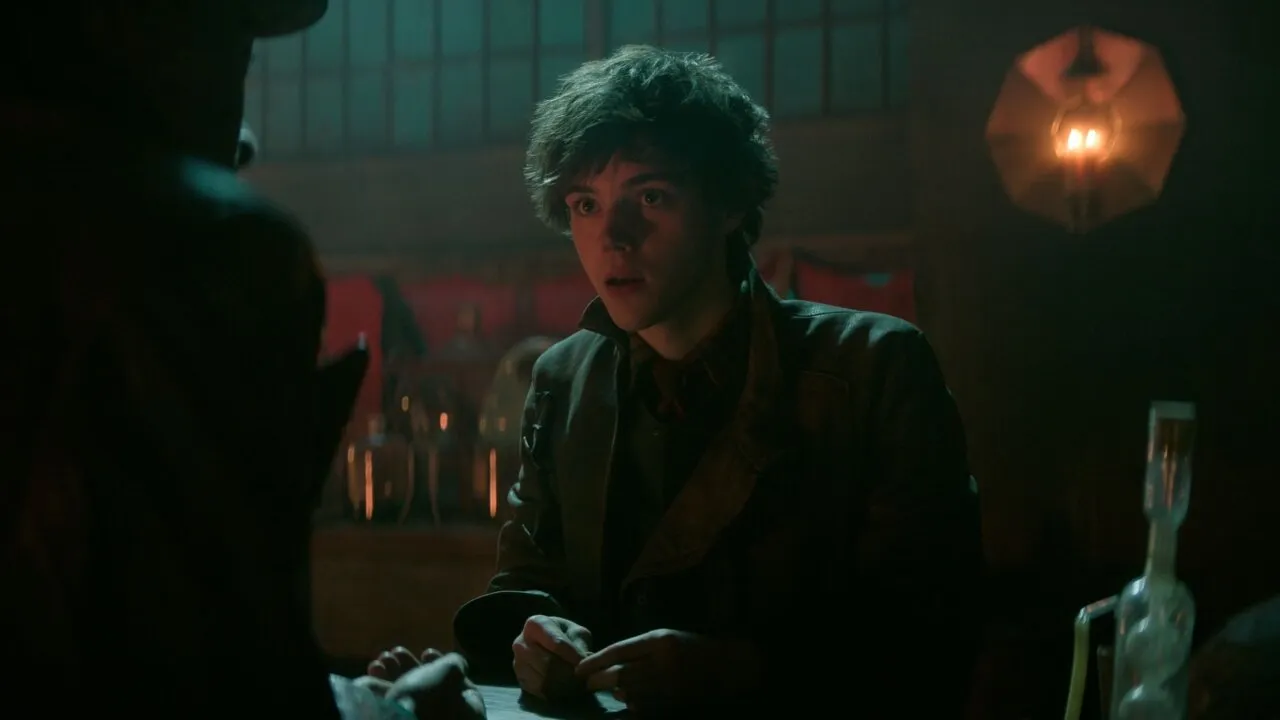 Wylan Hendricks (Jack Wolfe), na segunda temporada de Sombra e Ossos - Foto: Divulgação/Netflix