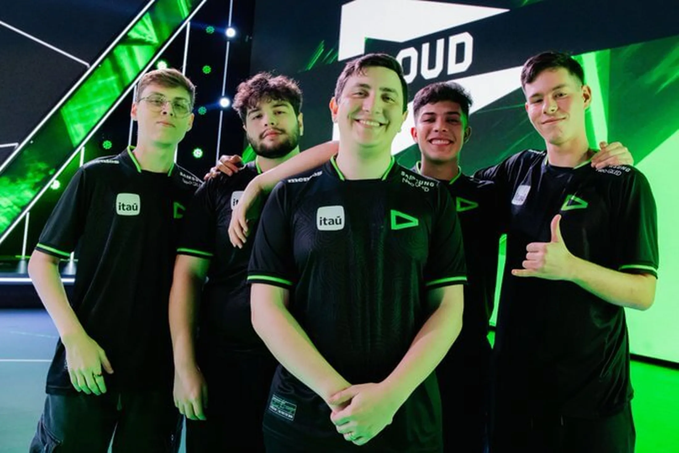 Integrantes da equipe da LOUD no VCT Americas Kickoff