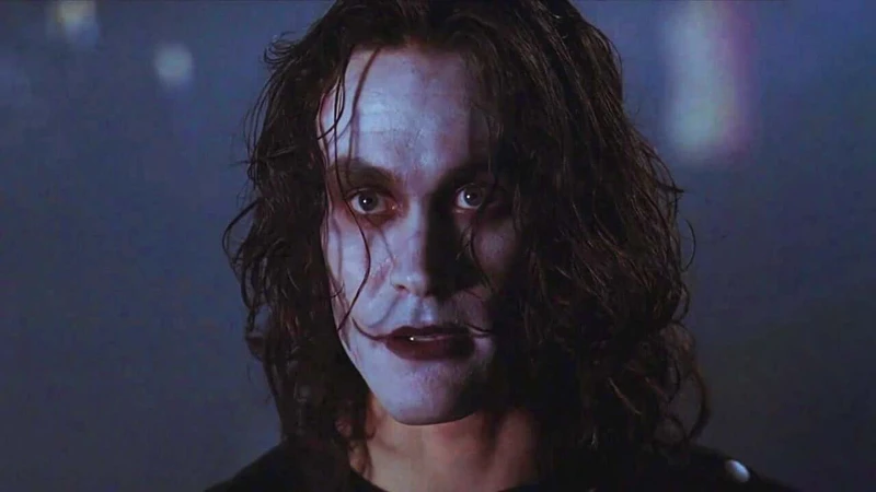 Como brandon Lee morreu no set de The Crow