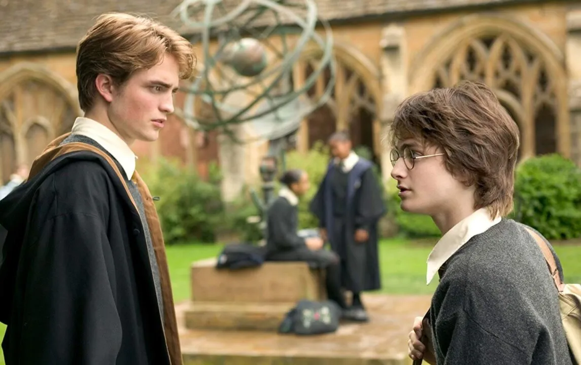 Cedrico Diggory (Robert Pattinson) e Harry Potter (Daniel Radcliffe). 