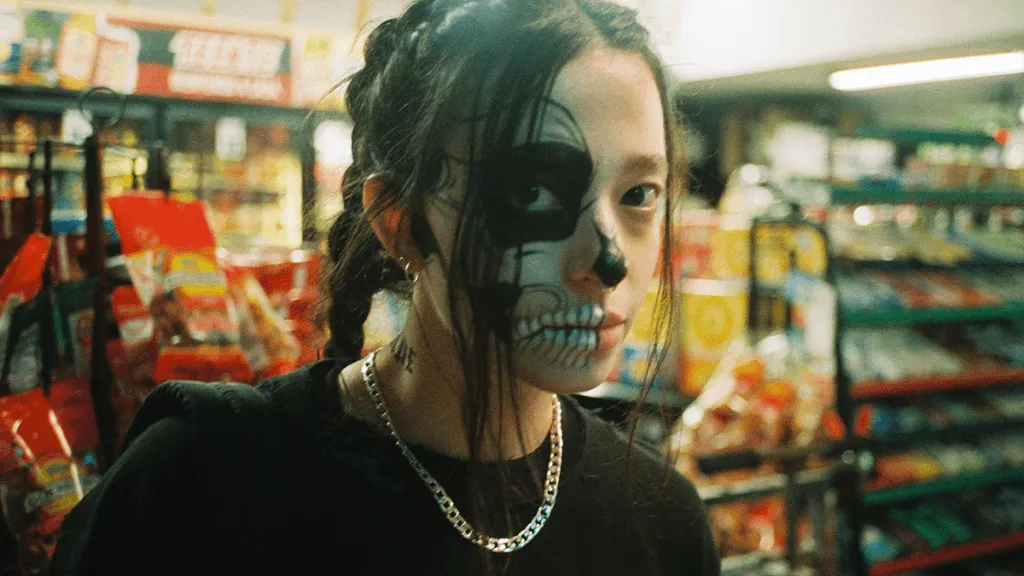 All Souls, filme com Madison Mikey. 