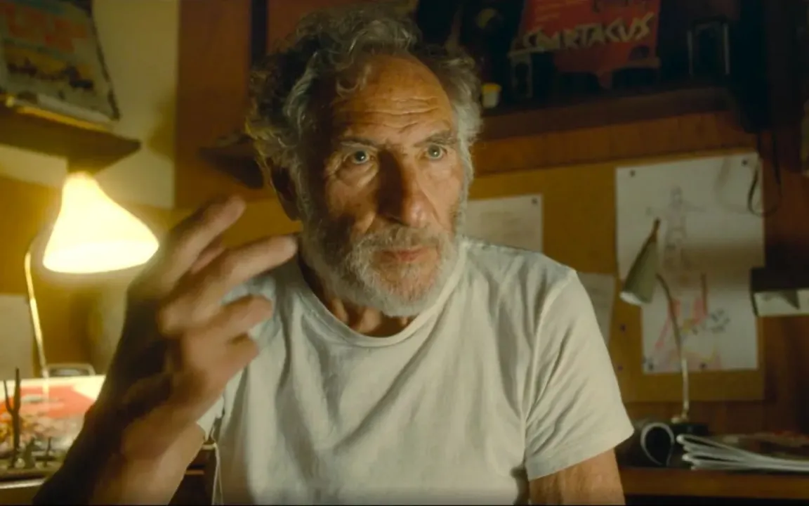 Judd Hirsch é indicado como Melhor Ator Coadjuvante pela atuação em Os Fabelmans. Foto: Divulgação