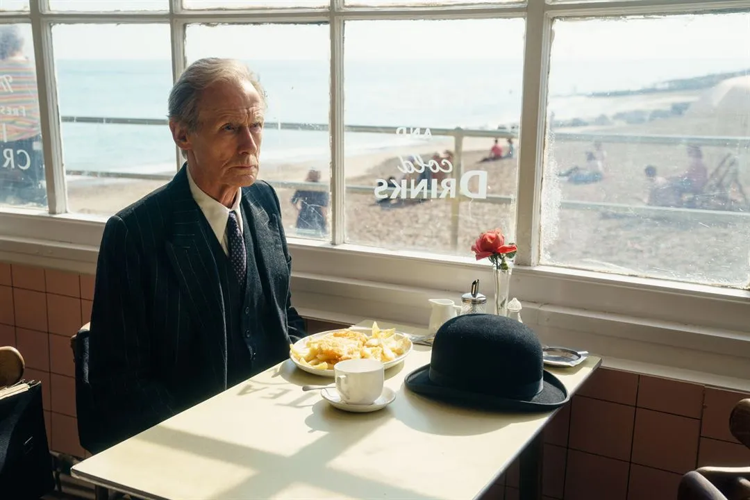 Bill Nighy é indicado como Melhor Ator pela atuação em Living.