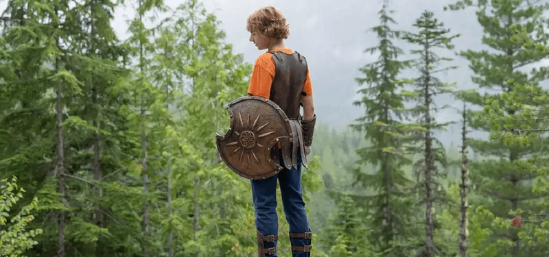 Walker Scobell será o personagem principal, Percy Jackson