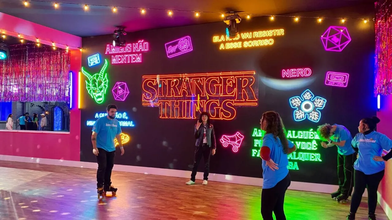Ambiente interativo de 'Stranger Things' no Tudum 2023 - Foto: Karla Beatryz/GeekShip