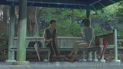 um jovem estudante e uma mulher conversando em um jardim, em um dia muito chuvoso