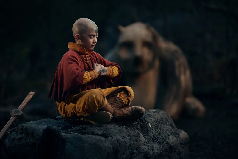 Gordon Cormier como Aang em Avatar: O Último Mestre do ar. Foto: Reprodução | Netflix