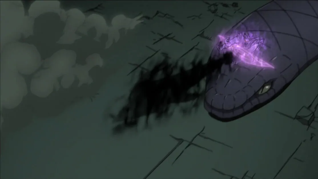 Sasuke atira uma flecha estando em cima da cabeça de Aoda