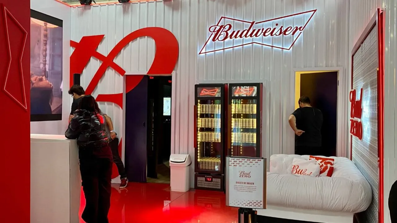 Ativação da Bud Zero em parceria com a Netflix no Tudum 2023 - Foto: Karla Beatryz/GeekShip
