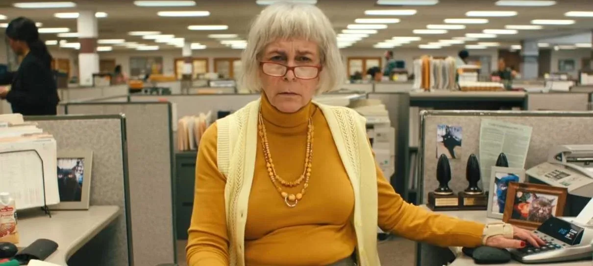 Jamie Lee Curtis é indicada como Melhor Atriz Coadjuvante pela atuação em Tudo em Todo lugar ao Mesmo Tempo. Foto: Divulgação