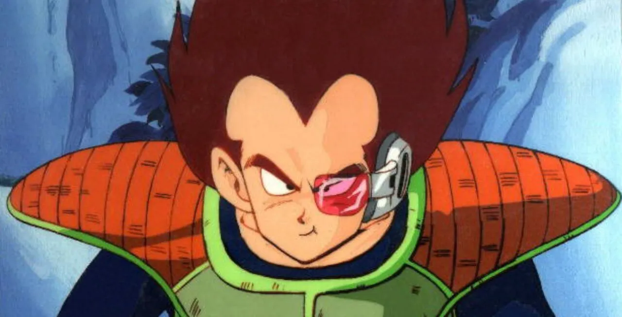 Personagem Vegeta com sua paleta de cores diferente da tradicional. Cabelo marrom e armadura verde e laranja