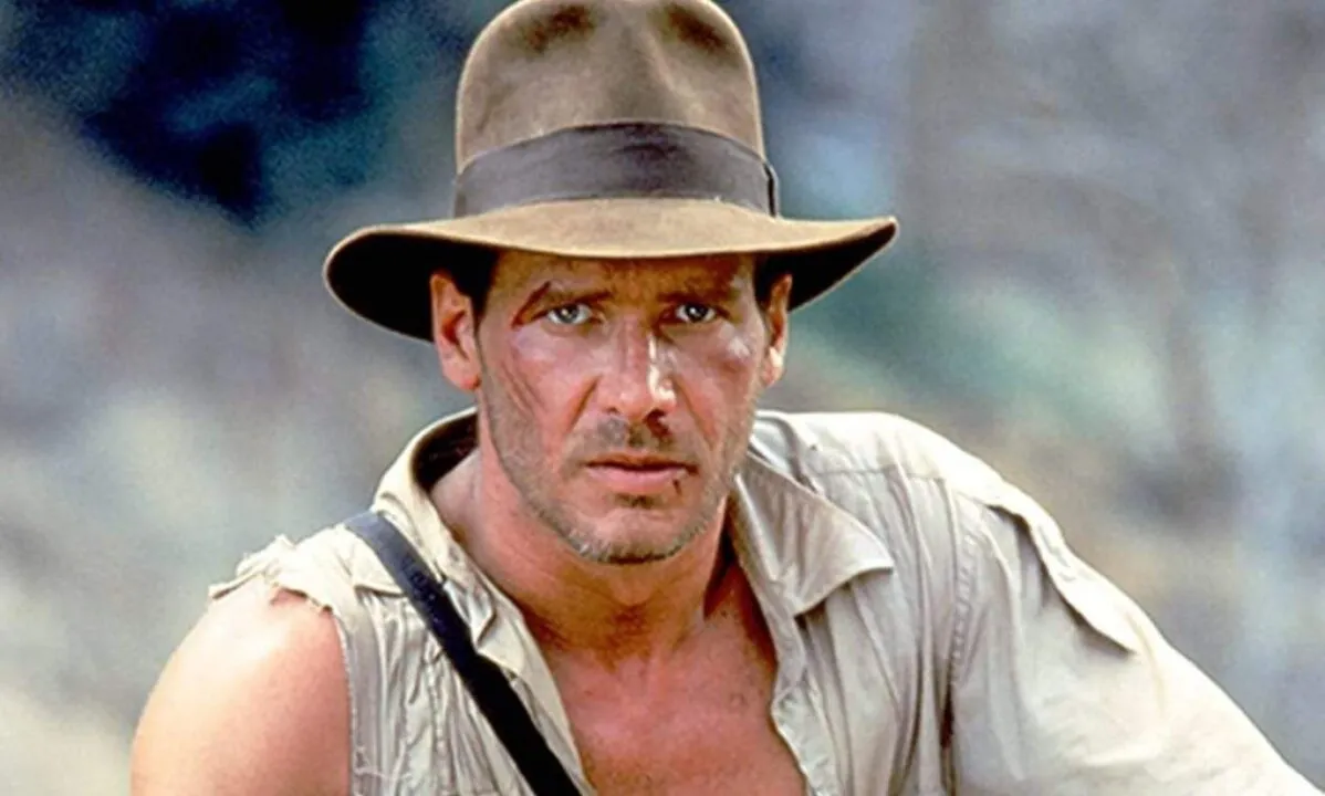 Harrison Ford interpretando Indiana Jones