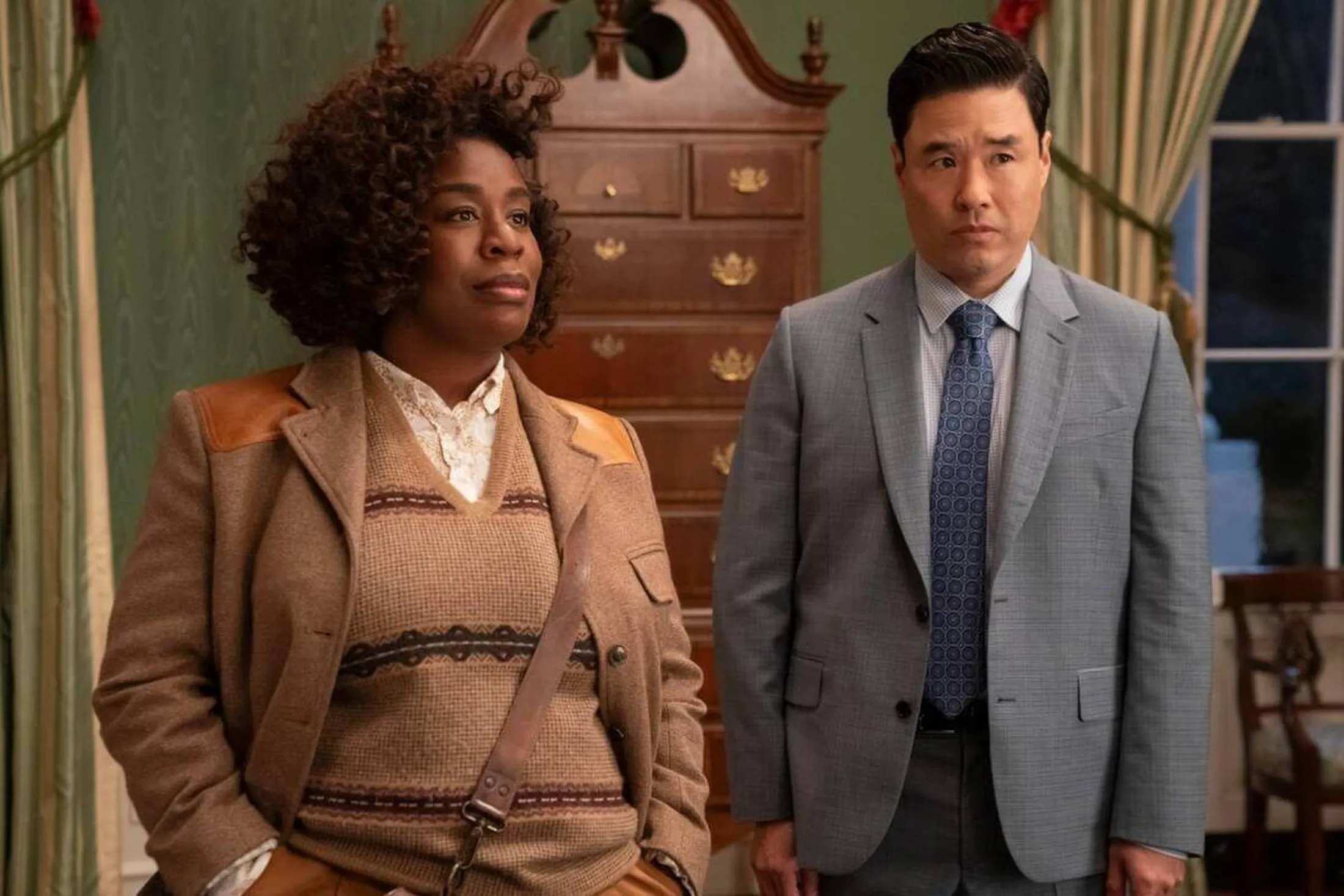 Uzo Aduba em Assassinato na Casa Branca.