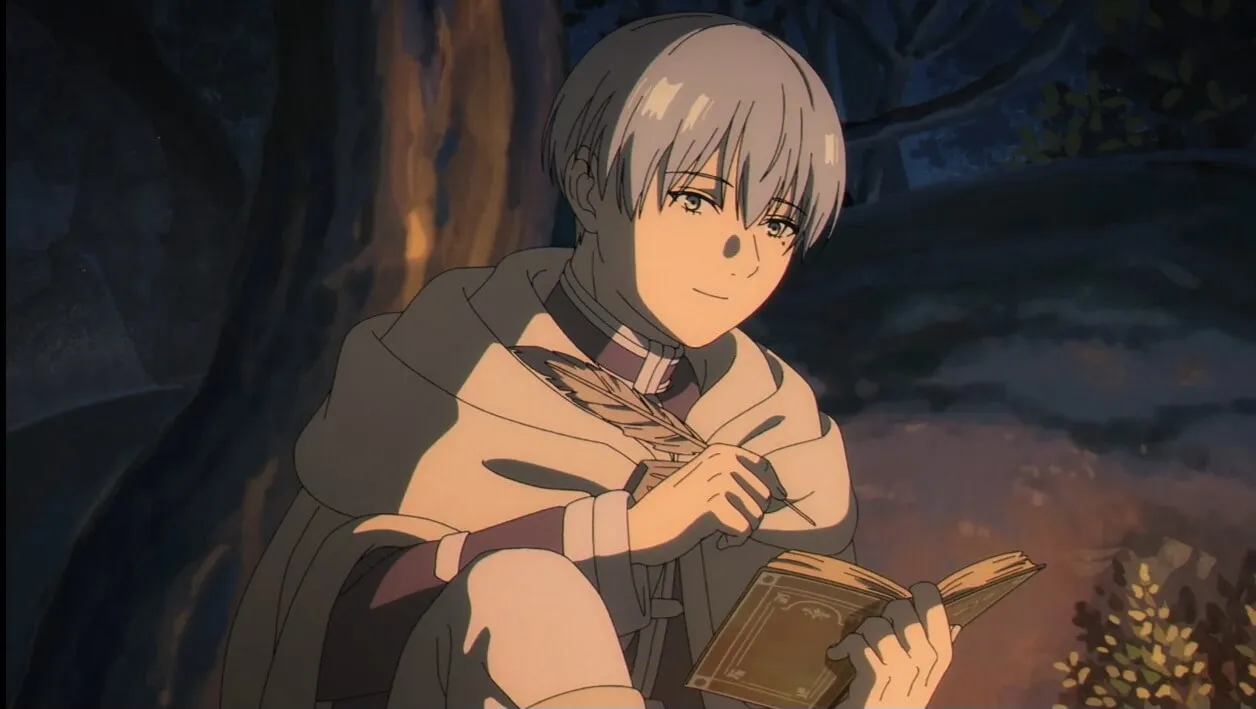 Homem de cabelos azuis sentado no chão segurando diário e sorrindo