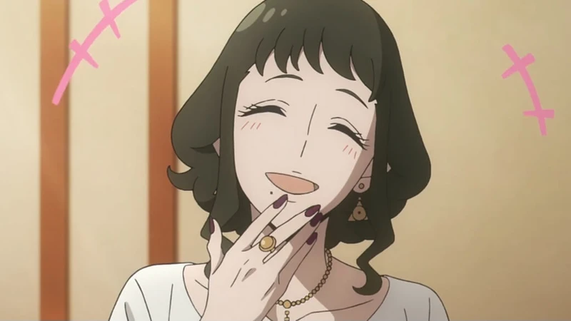 Mulher de cabelos pretos sorrindo com a mão na boca e de olhos fechados com um efeito rosa no fundo