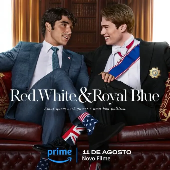 O filme nos traz um romance no melhor estilo enemies to lovers.