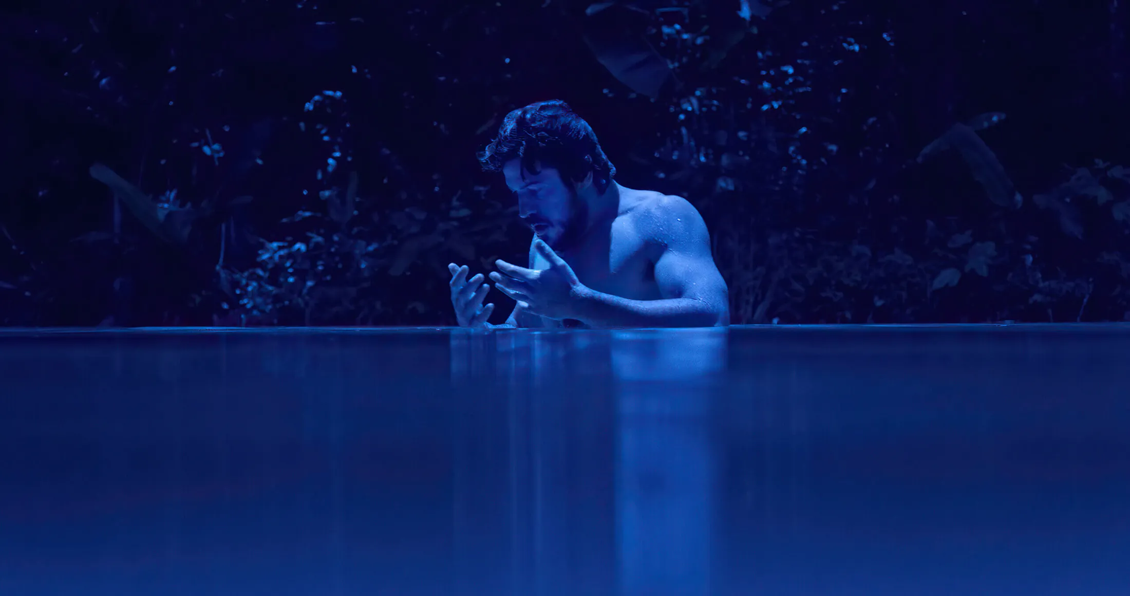 Eric (Marco Pigossi) no Santuário, na segunda temporada de Cidade Invisível - Foto: Divulgacão/Netflix