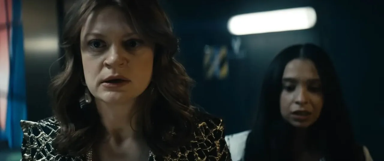 Ashley Barrett e sua nova assistente Ashley 