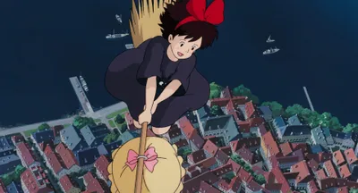 Kiki sobrevoa cidade